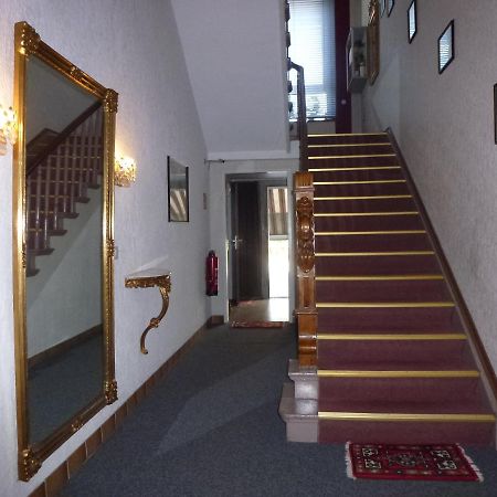 Hotel Adler Düsseldorf Dış mekan fotoğraf