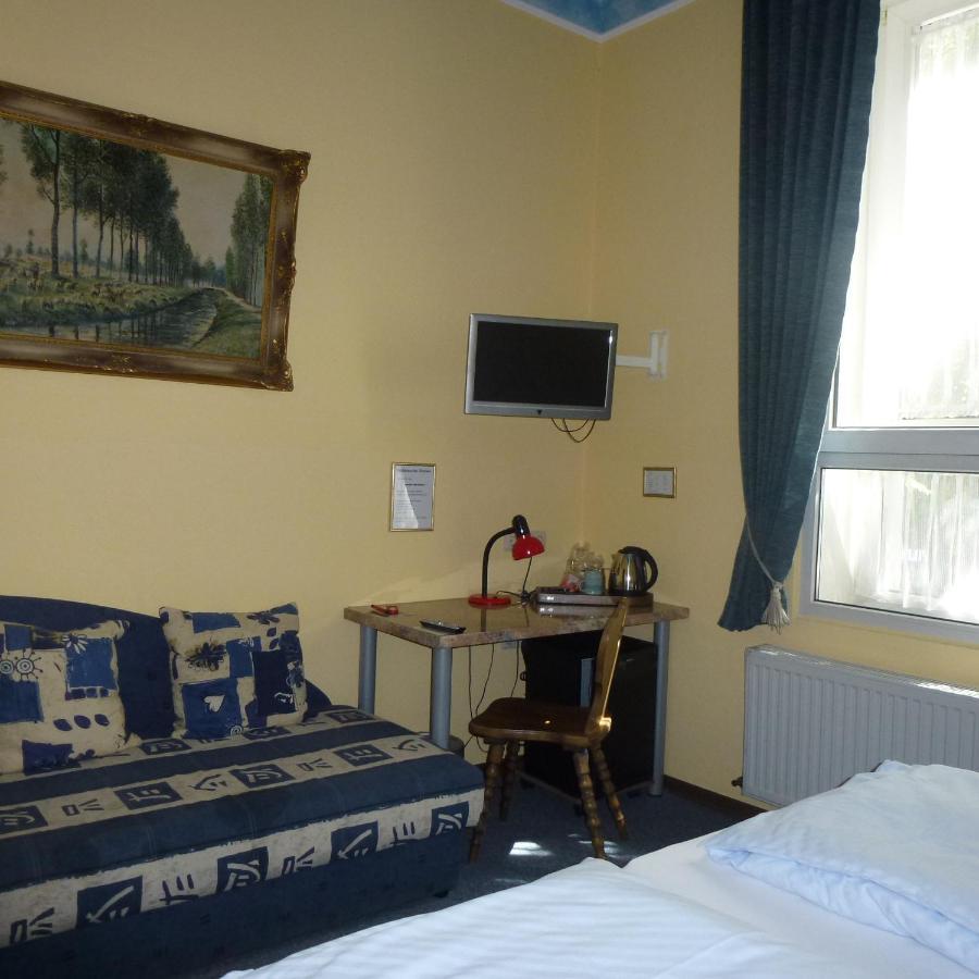 Hotel Adler Düsseldorf Dış mekan fotoğraf