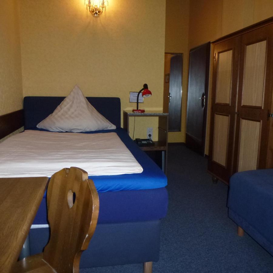 Hotel Adler Düsseldorf Dış mekan fotoğraf